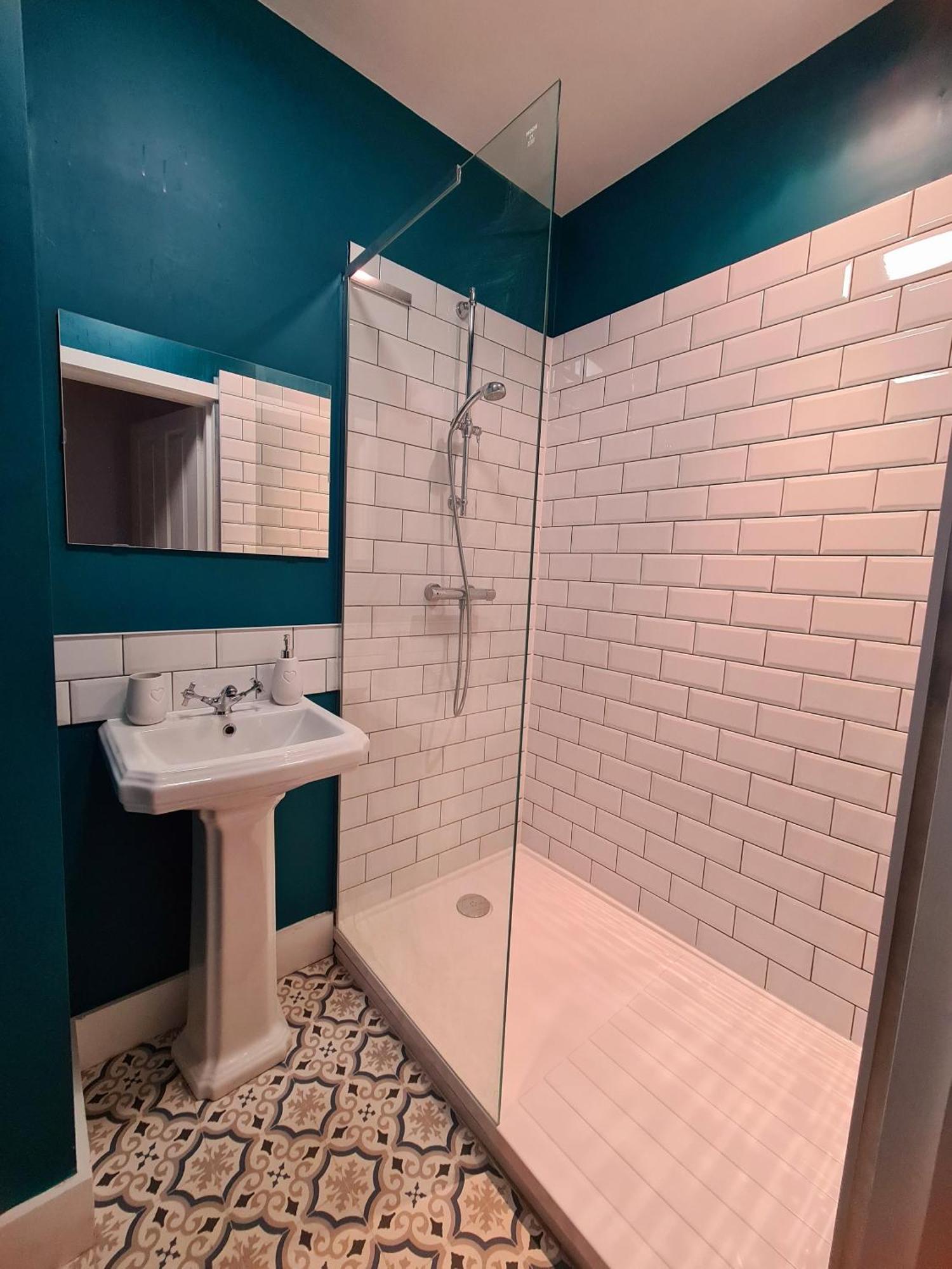 Pier View Studio Apartment 카우즈 객실 사진